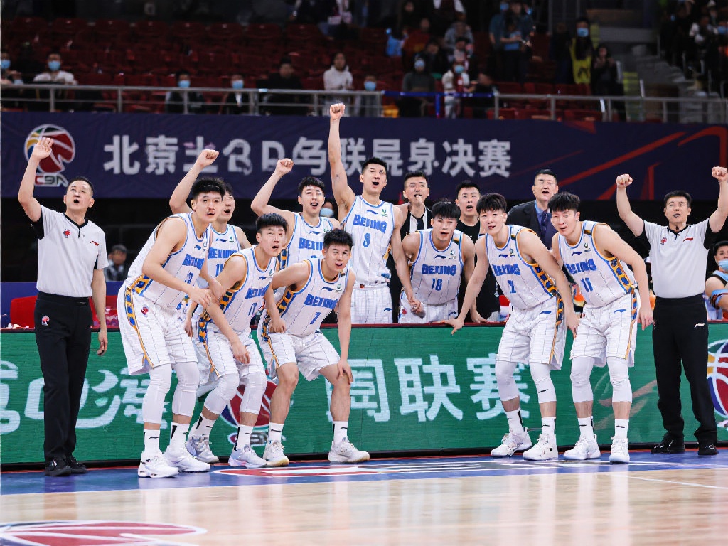 年薪或将超 年薪或将超